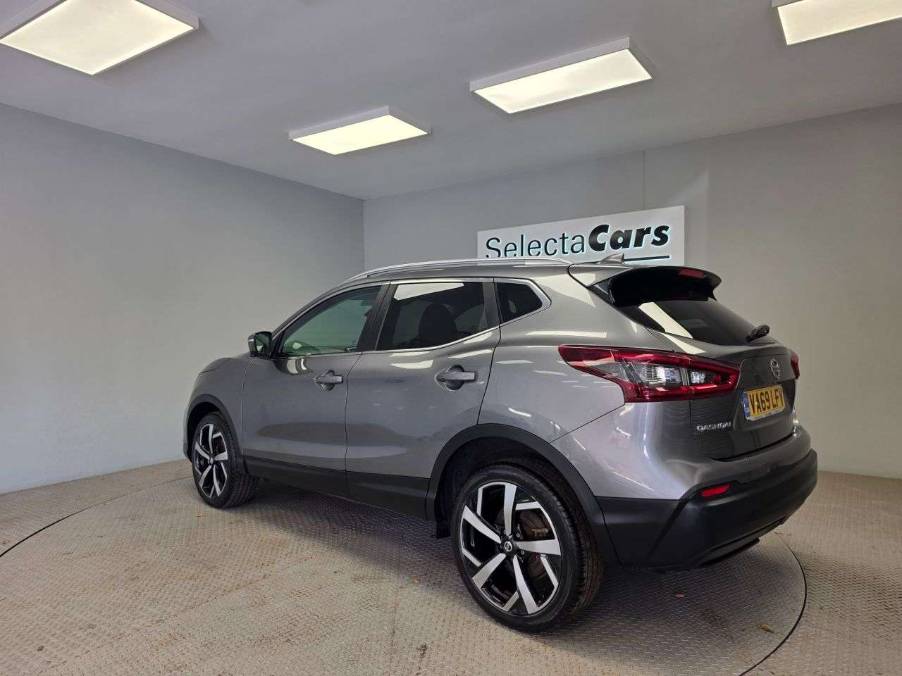 A 2020 NISSAN QASHQAI 1.3 DIG-T Tekna SUV 5dr Petrol DCT Auto Euro 6 (s/s) (160 ps) A 2020 NISSAN QASHQAI 1.3 DIG-T Tekna SUV 5dr Petrol DCT Auto Euro 6 (s/s) (160 ps)