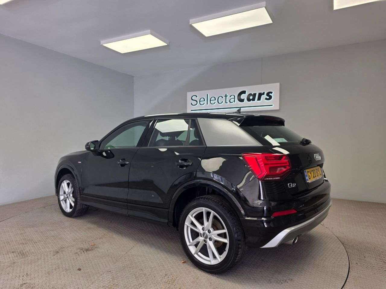 A 2020 AUDI Q2 1.6 TDI 30 S line SUV 5dr Diesel Manual Euro 6 (s/s) (116 ps) A 2020 AUDI Q2 1.6 TDI 30 S line SUV 5dr Diesel Manual Euro 6 (s/s) (116 ps)