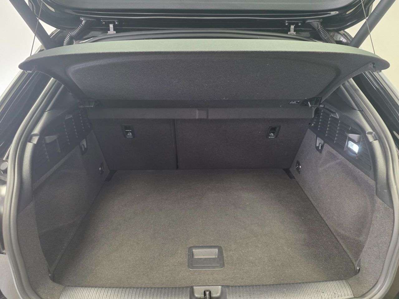2020 AUDI Q2 2020 AUDI Q2