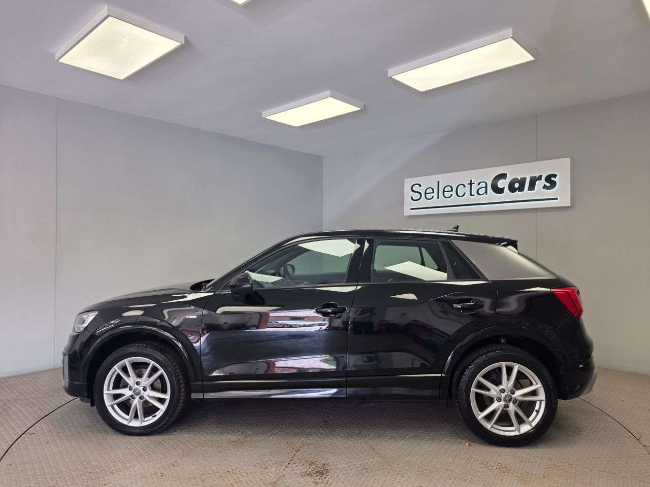 2020 AUDI Q2 2020 AUDI Q2