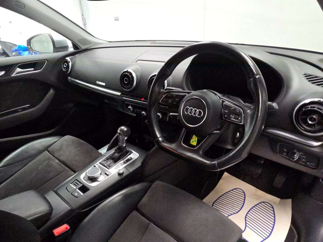 2016 AUDI A3 2016 AUDI A3