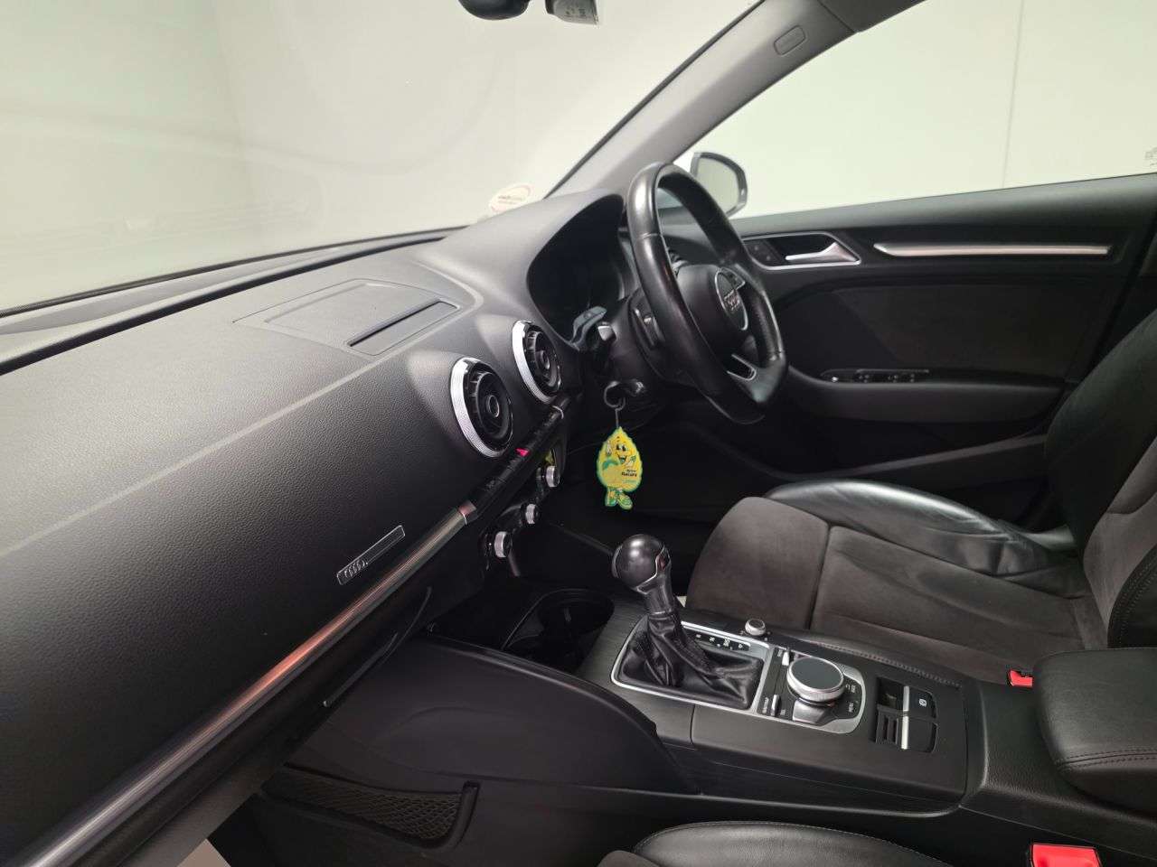 2016 AUDI A3 2016 AUDI A3