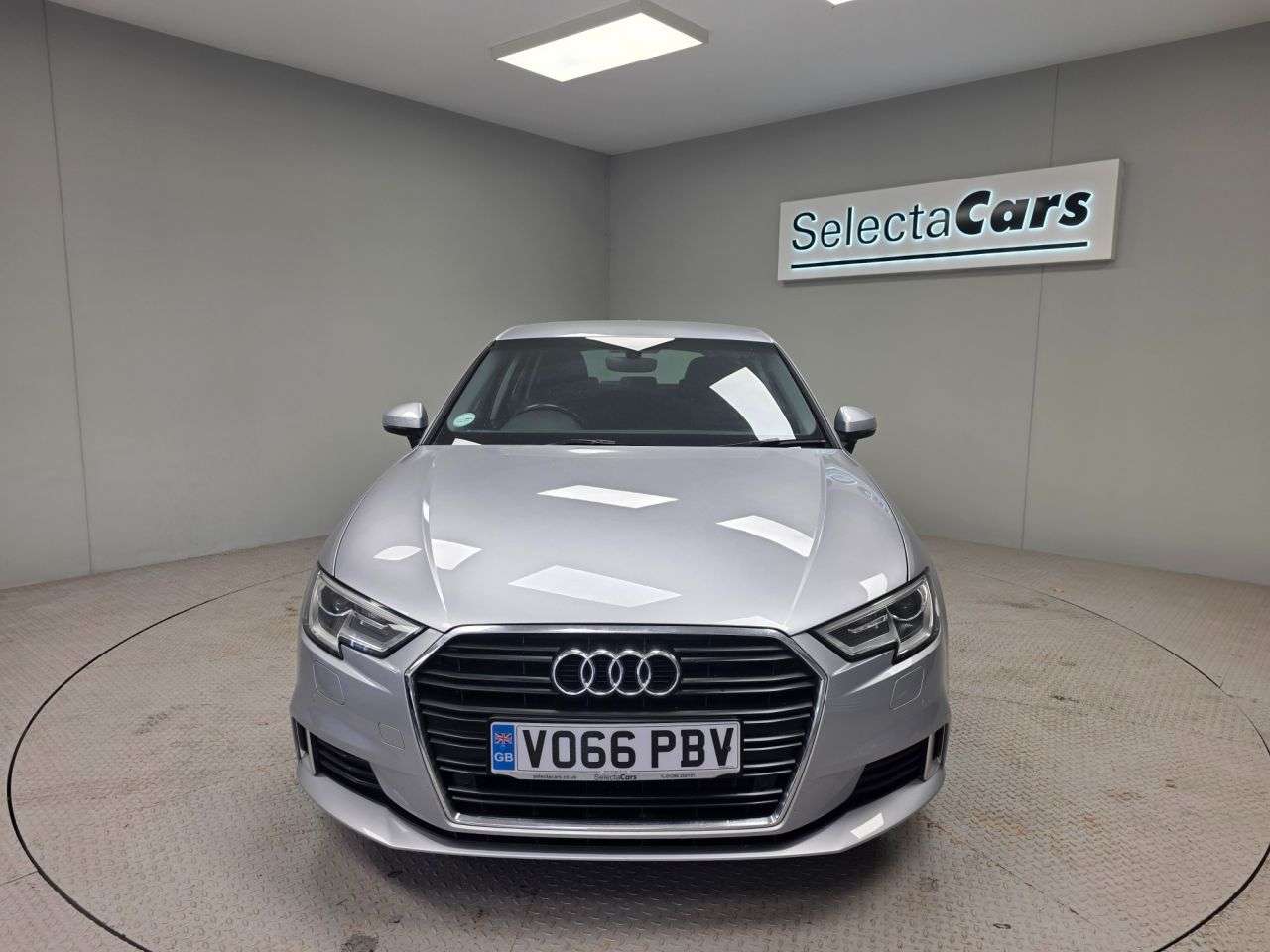 A 2016 AUDI A3 2.0 TFSI Sport Sportback 5dr Petrol S Tronic Euro 6 (s/s) (190 ps) A 2016 AUDI A3 2.0 TFSI Sport Sportback 5dr Petrol S Tronic Euro 6 (s/s) (190 ps)