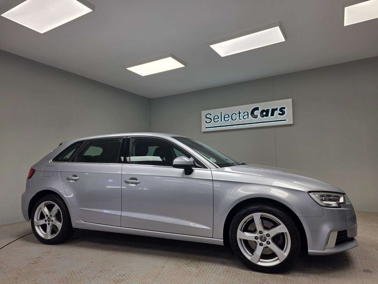 2016 AUDI A3 2016 AUDI A3