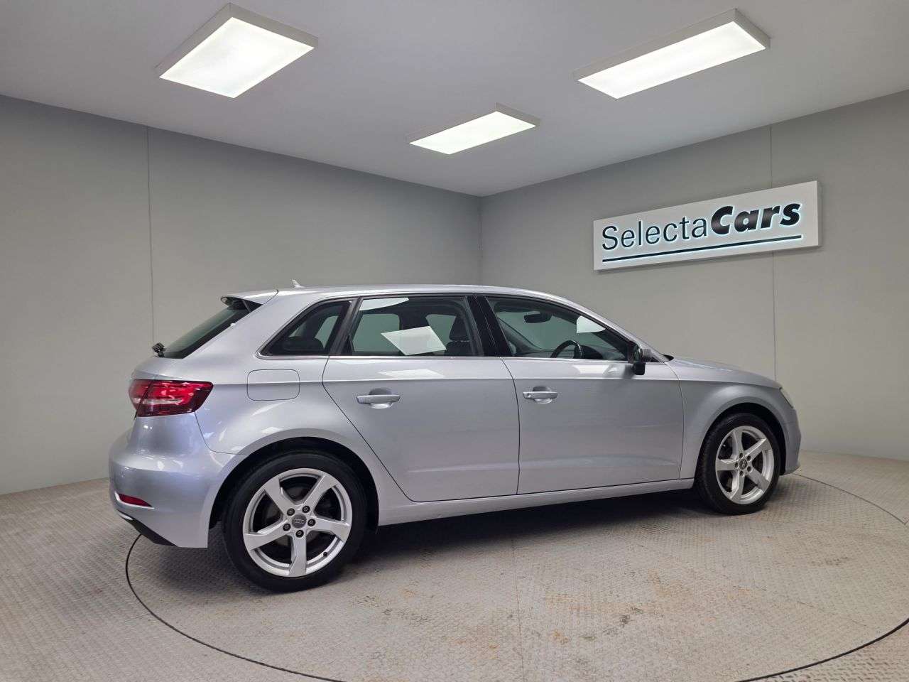 2016 AUDI A3 2016 AUDI A3