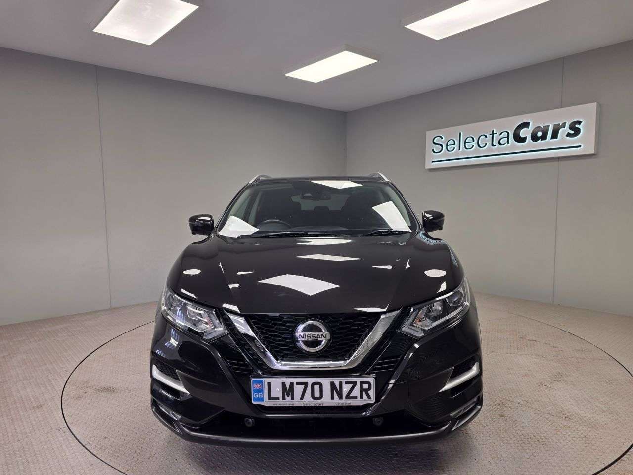 A 2020 NISSAN QASHQAI 1.3 DIG-T N-Connecta SUV 5dr Petrol Manual Euro 6 (s/s) (140 ps) A 2020 NISSAN QASHQAI 1.3 DIG-T N-Connecta SUV 5dr Petrol Manual Euro 6 (s/s) (140 ps)