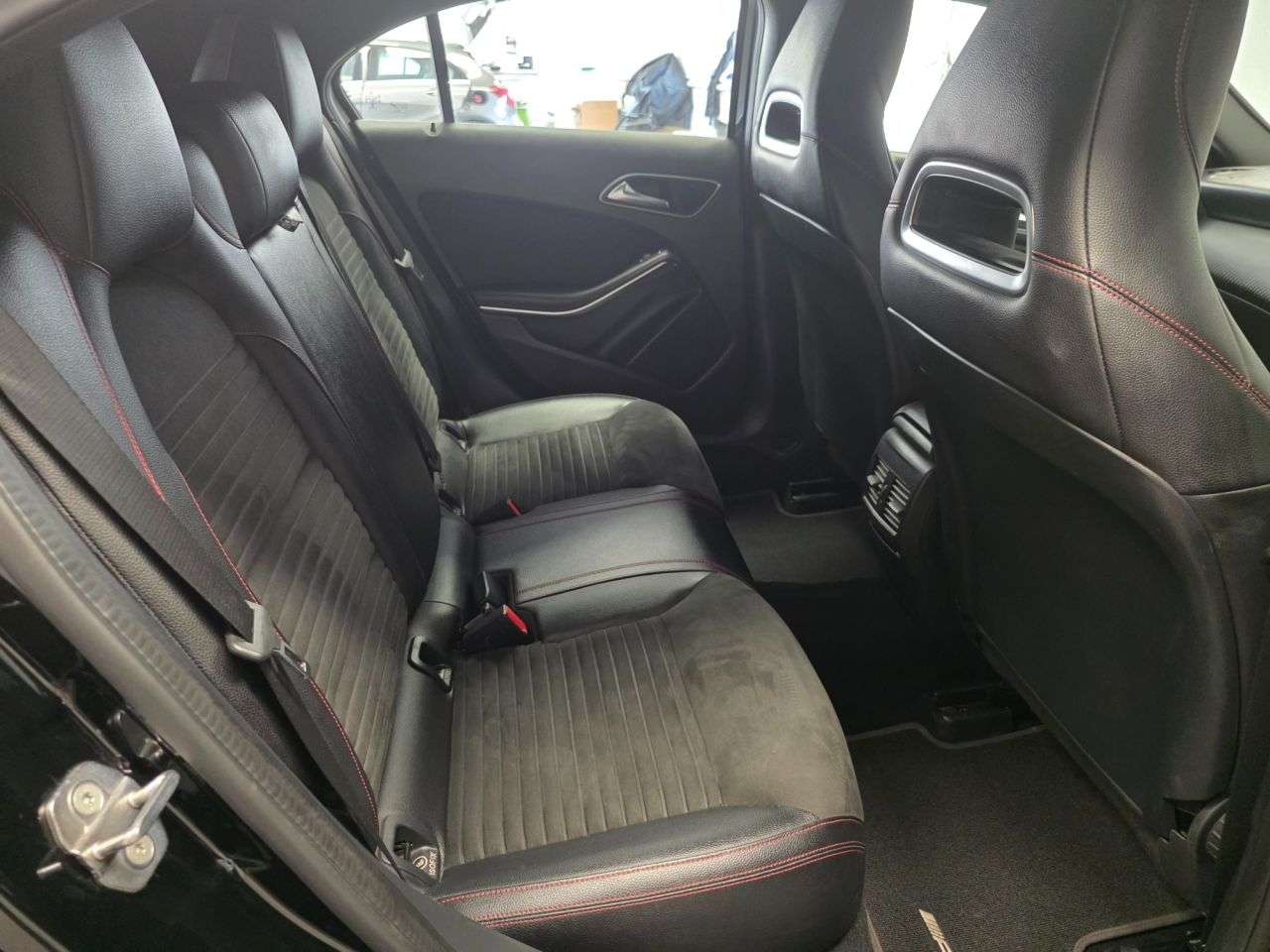 2017 MERCEDES-BENZ A CLASS 2017 MERCEDES-BENZ A CLASS