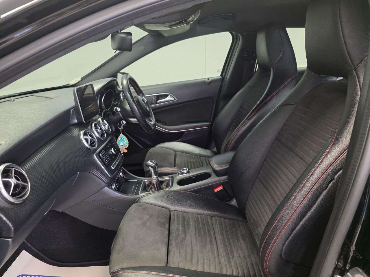 2017 MERCEDES-BENZ A CLASS 2017 MERCEDES-BENZ A CLASS