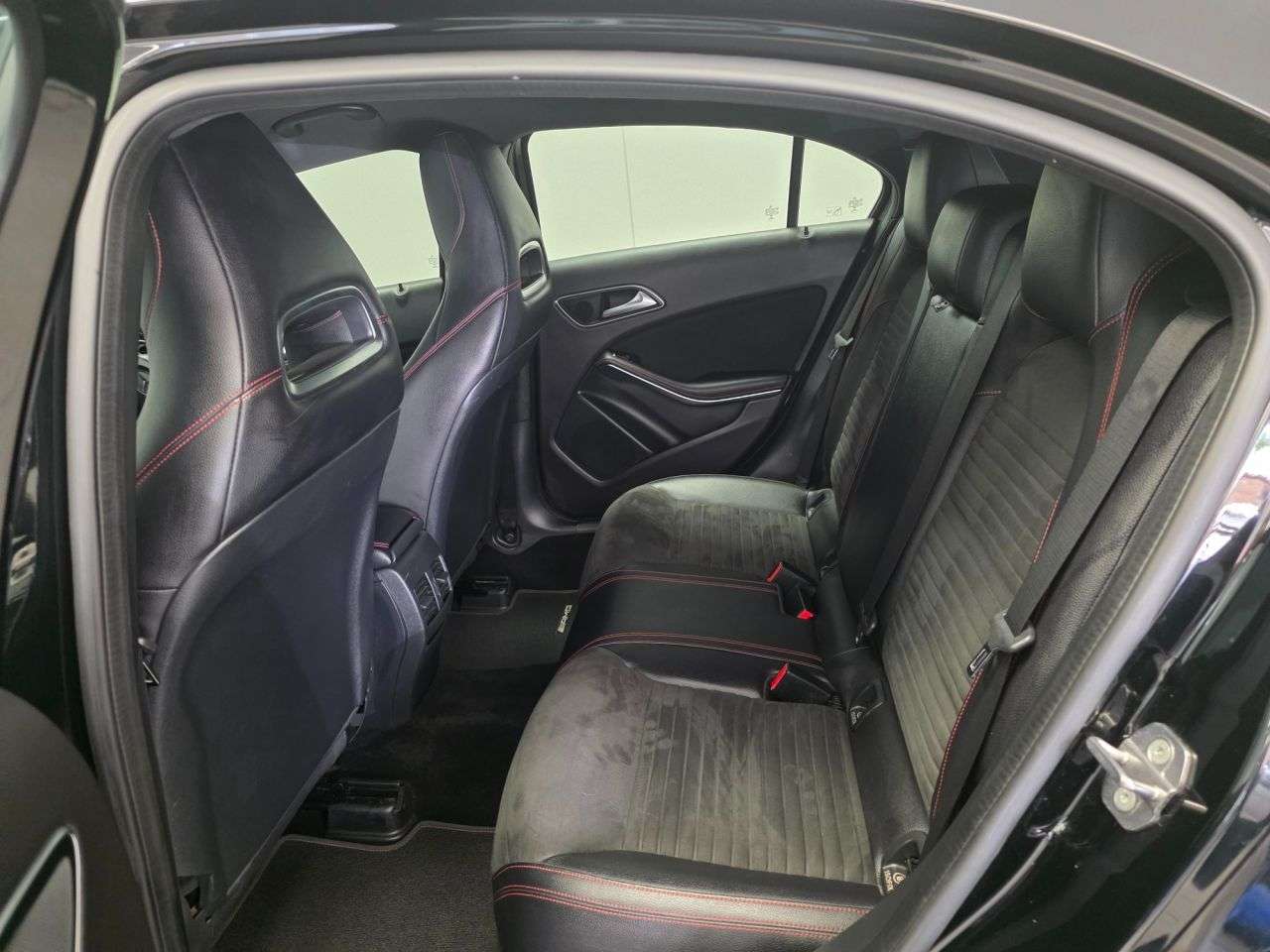 2017 MERCEDES-BENZ A CLASS 2017 MERCEDES-BENZ A CLASS