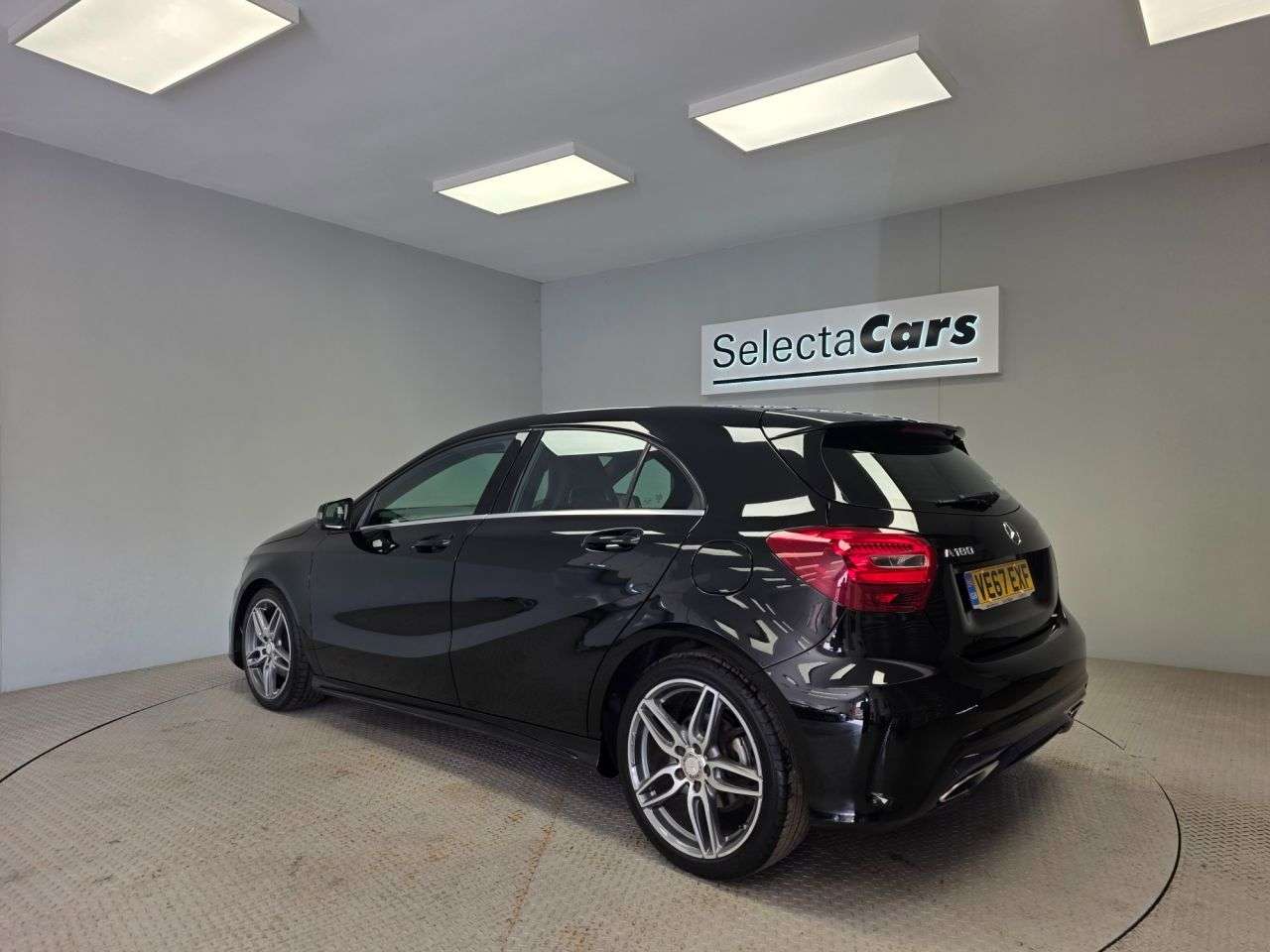 2017 MERCEDES-BENZ A CLASS 2017 MERCEDES-BENZ A CLASS