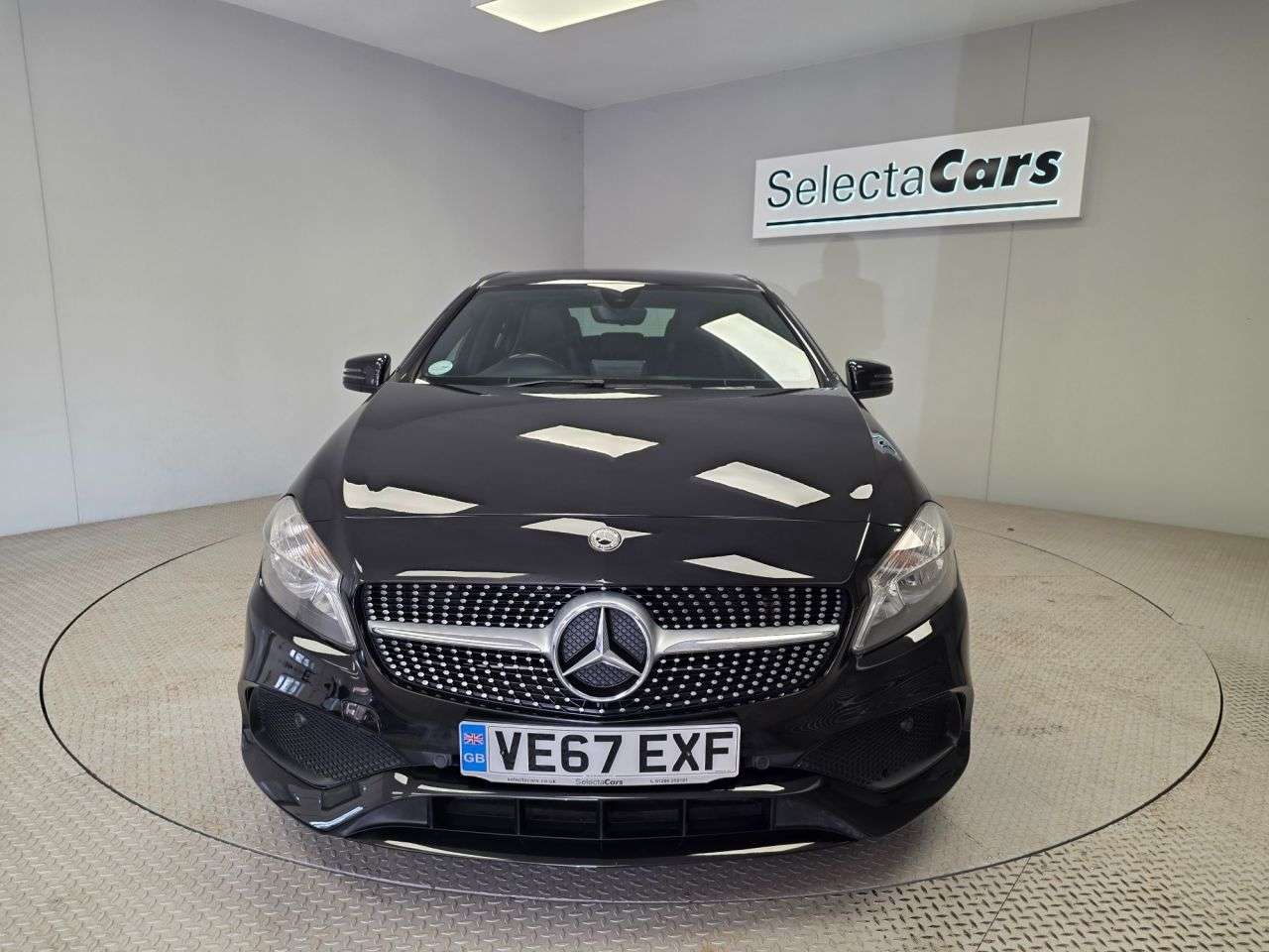 A 2017 MERCEDES-BENZ A CLASS 1.6 A180 AMG Line Hatchback 5dr Petrol Manual Euro 6 (s/s) (122 ps) A 2017 MERCEDES-BENZ A CLASS 1.6 A180 AMG Line Hatchback 5dr Petrol Manual Euro 6 (s/s) (122 ps)