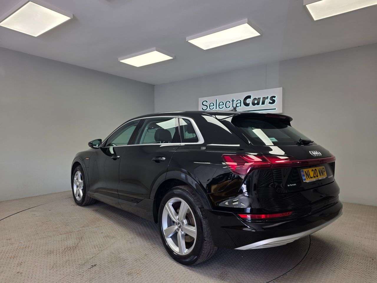 2020 AUDI E-TRON 2020 AUDI E-TRON