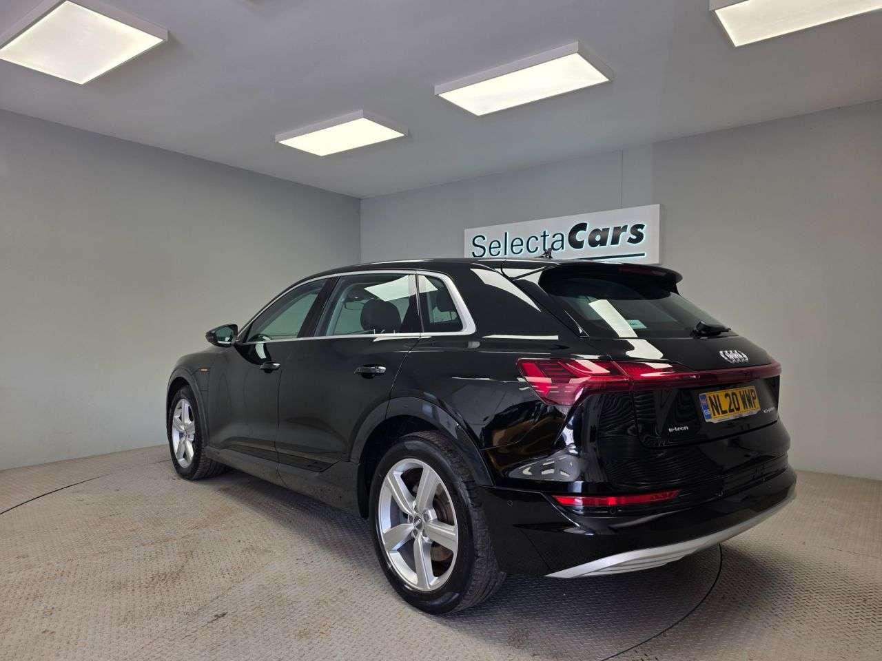 2020 AUDI E-TRON 2020 AUDI E-TRON