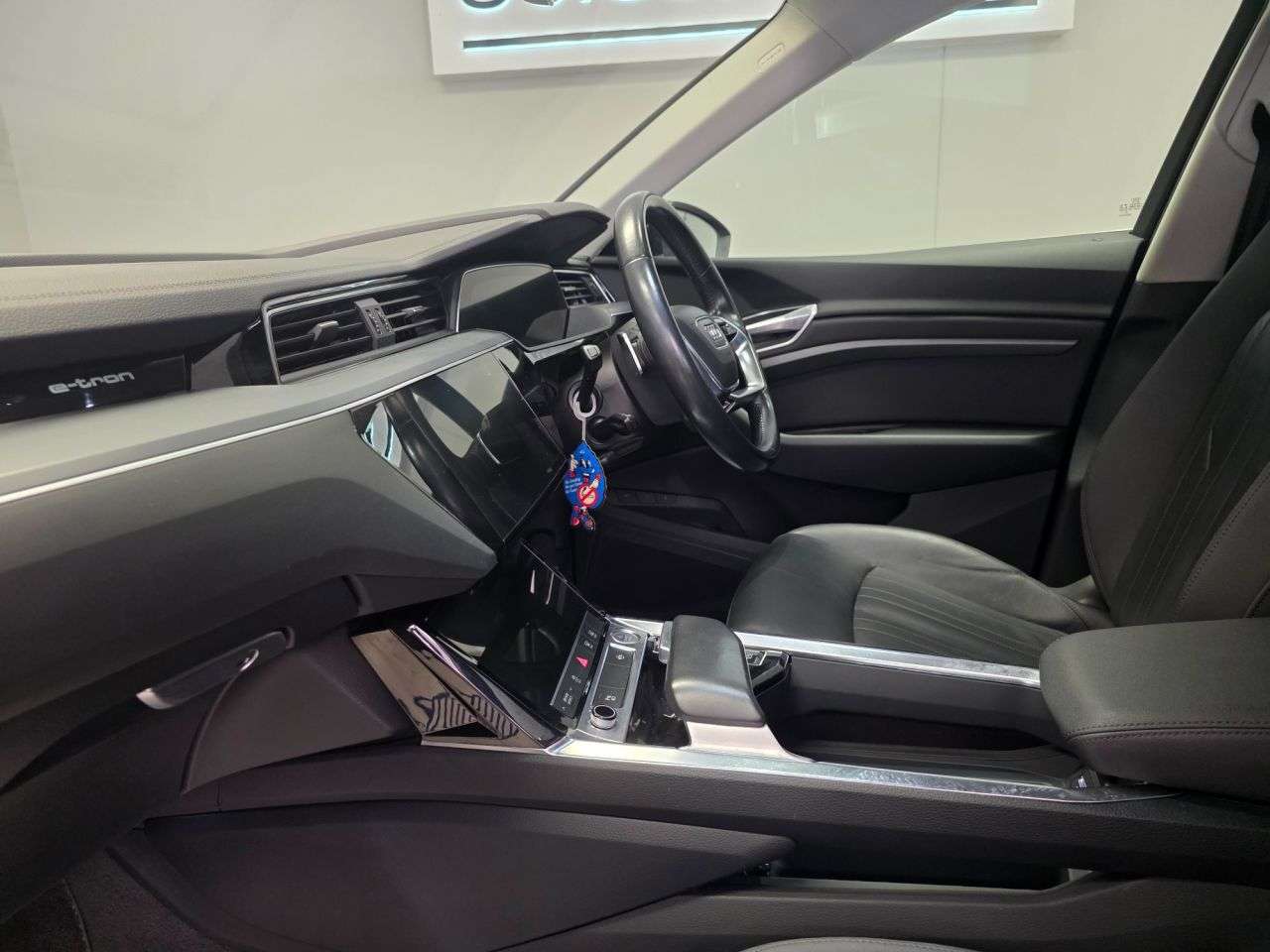 2020 AUDI E-TRON 2020 AUDI E-TRON
