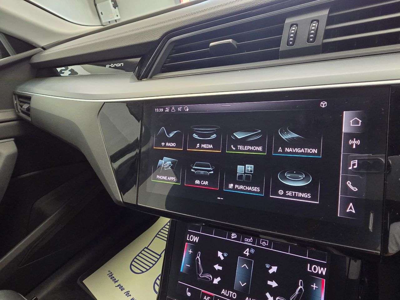 2020 AUDI E-TRON 2020 AUDI E-TRON