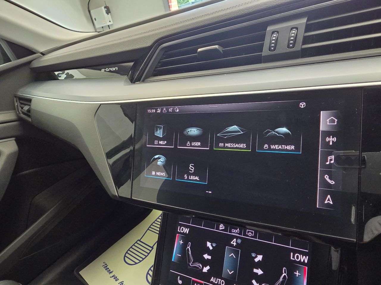 2020 AUDI E-TRON 2020 AUDI E-TRON