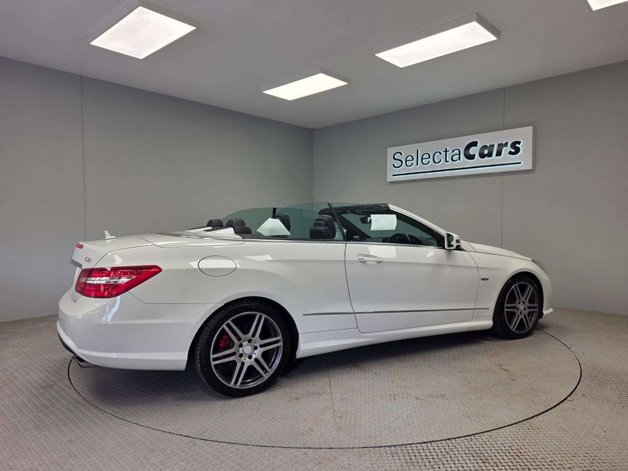 2012 MERCEDES-BENZ E CLASS 2012 MERCEDES-BENZ E CLASS