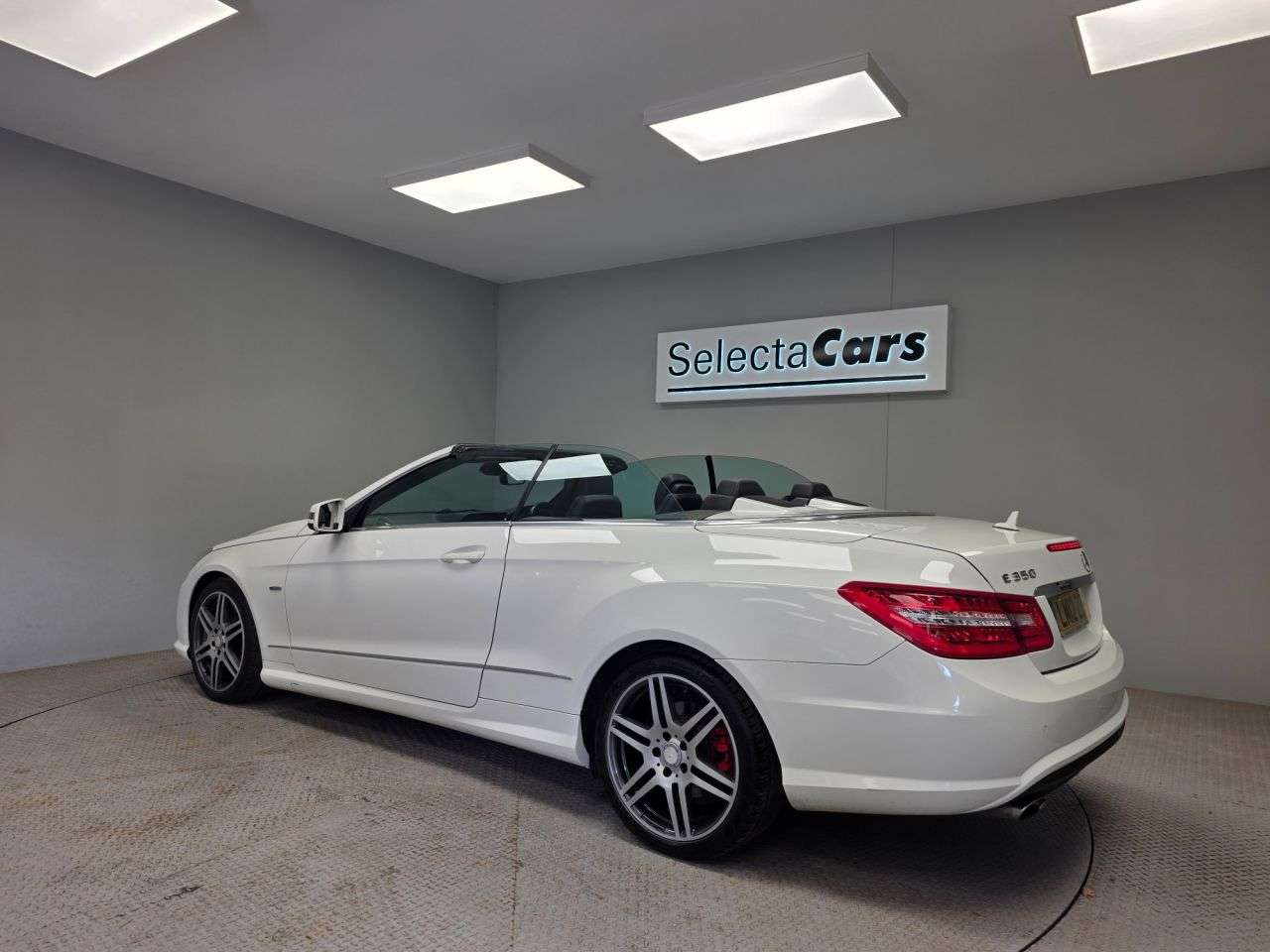 2012 MERCEDES-BENZ E CLASS 2012 MERCEDES-BENZ E CLASS
