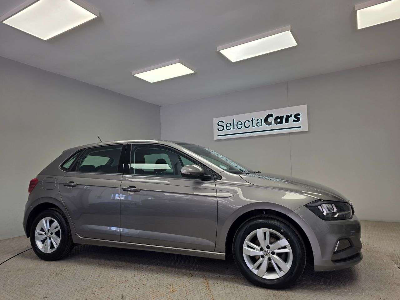 2019 VOLKSWAGEN POLO 2019 VOLKSWAGEN POLO