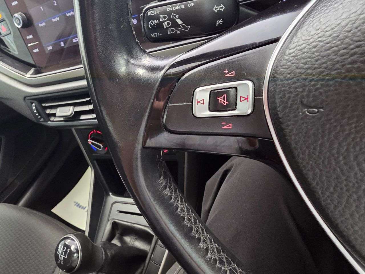 2019 VOLKSWAGEN POLO 2019 VOLKSWAGEN POLO