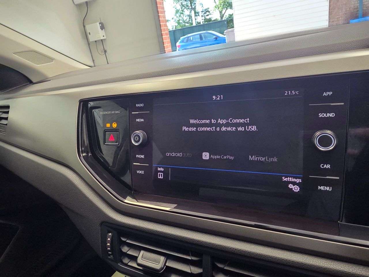 2019 VOLKSWAGEN POLO 2019 VOLKSWAGEN POLO