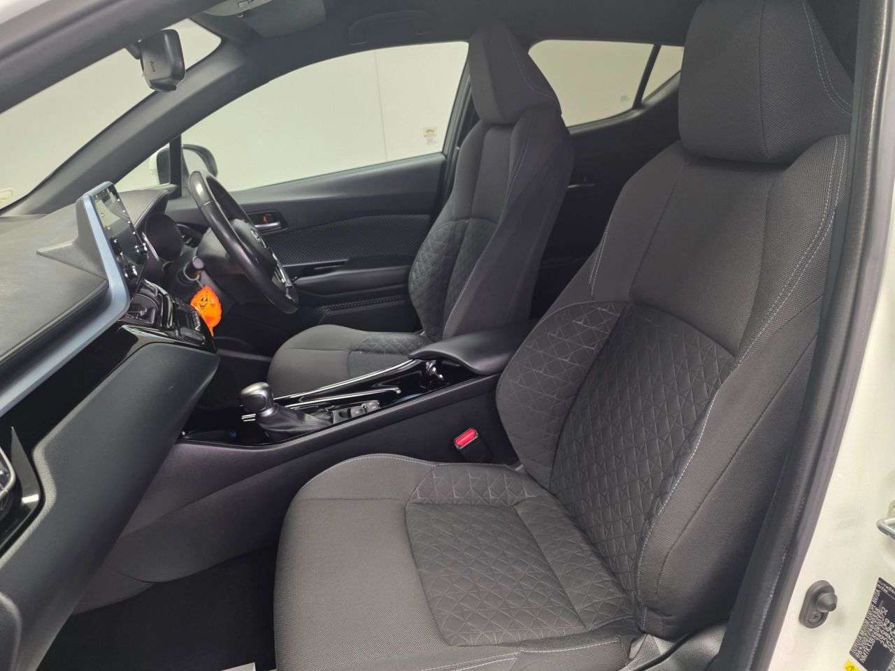 2020 TOYOTA C-HR 2020 TOYOTA C-HR