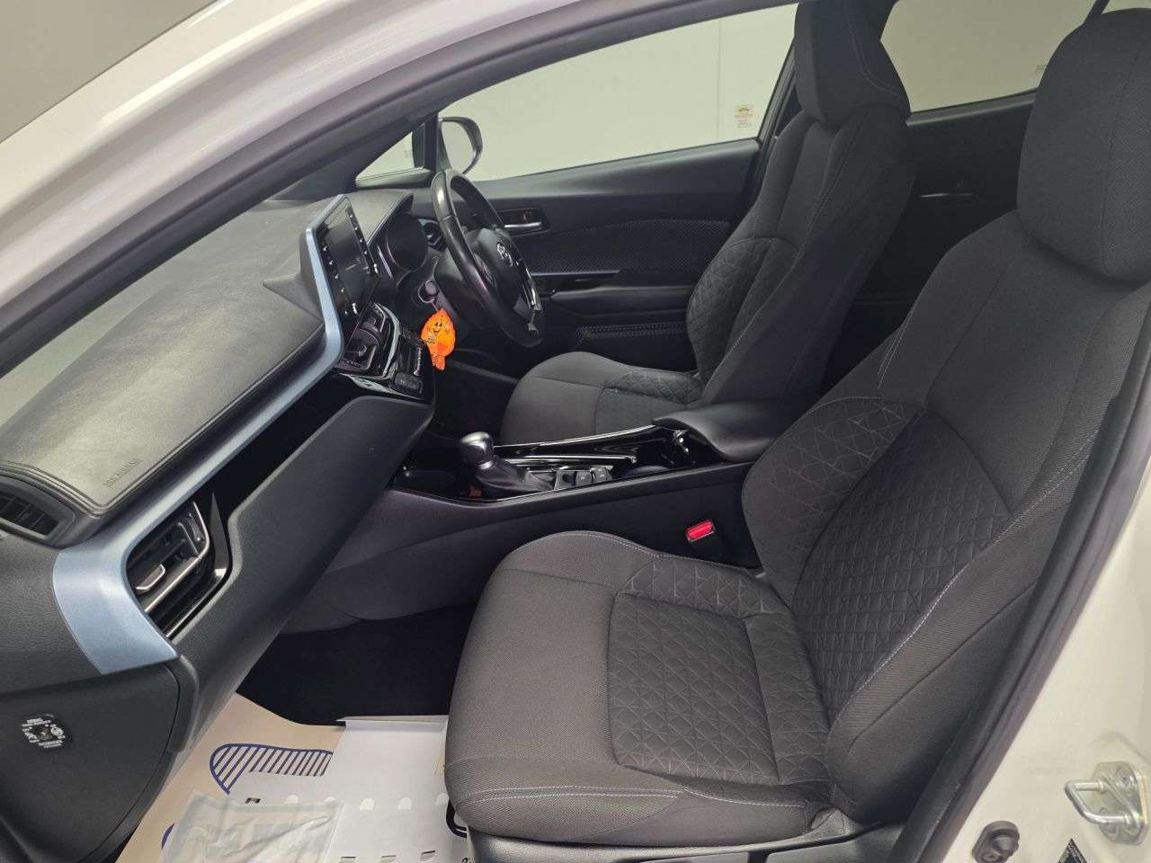 2020 TOYOTA C-HR 2020 TOYOTA C-HR