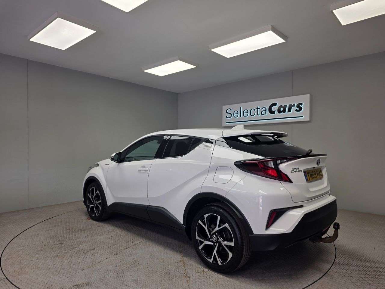 2020 TOYOTA C-HR 2020 TOYOTA C-HR