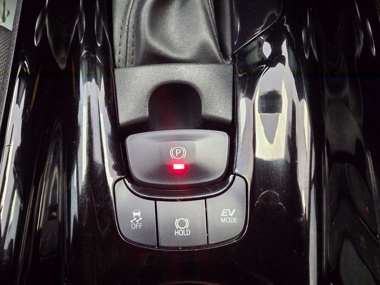 2020 TOYOTA C-HR 2020 TOYOTA C-HR