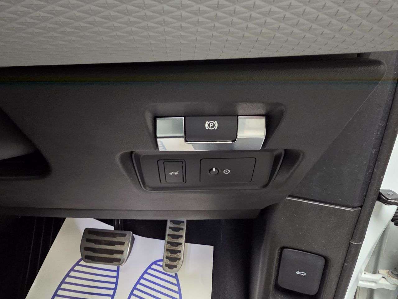 2019 LAND ROVER RANGE ROVER EVOQUE 2019 LAND ROVER RANGE ROVER EVOQUE