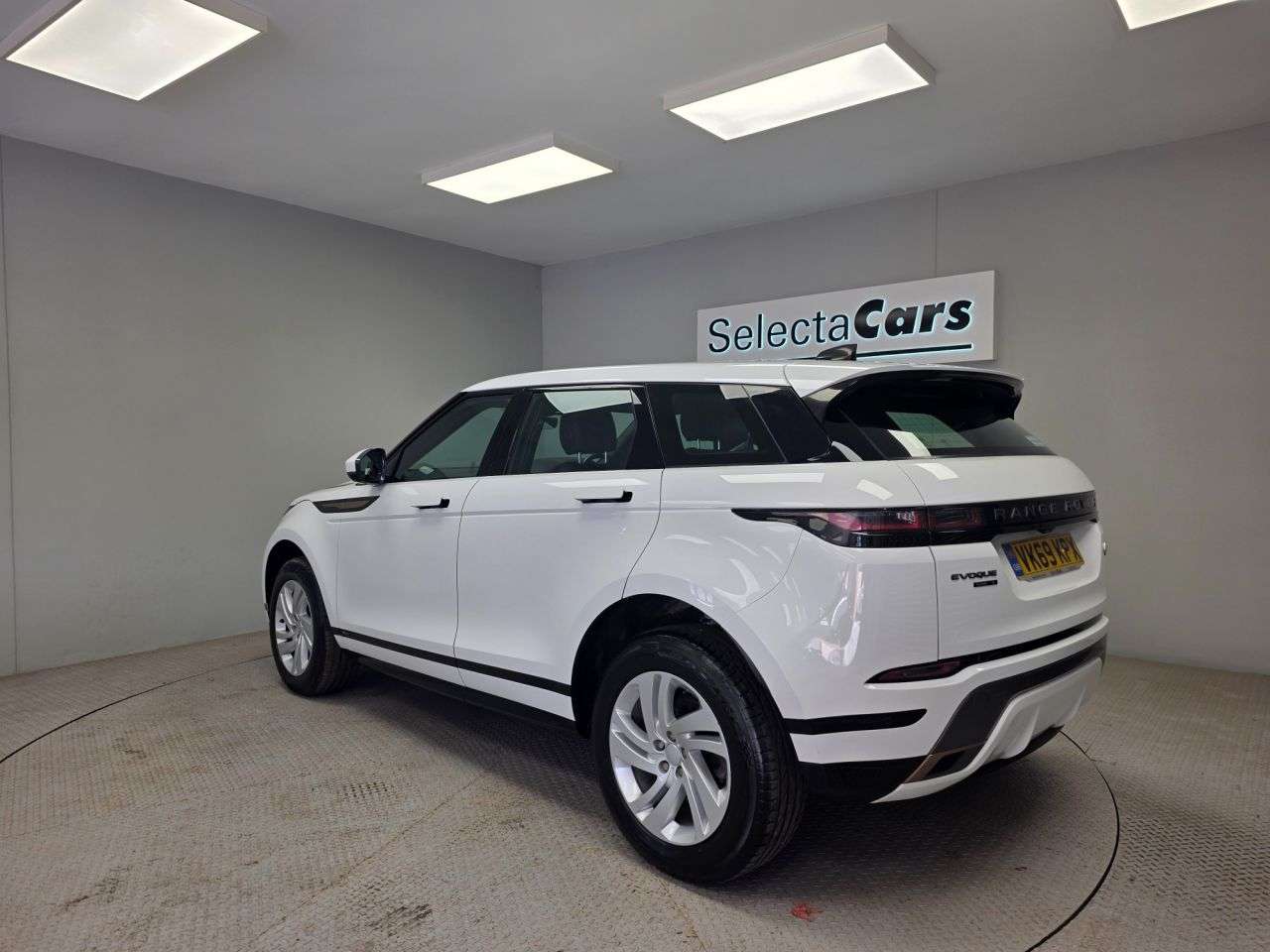 2019 LAND ROVER RANGE ROVER EVOQUE 2019 LAND ROVER RANGE ROVER EVOQUE