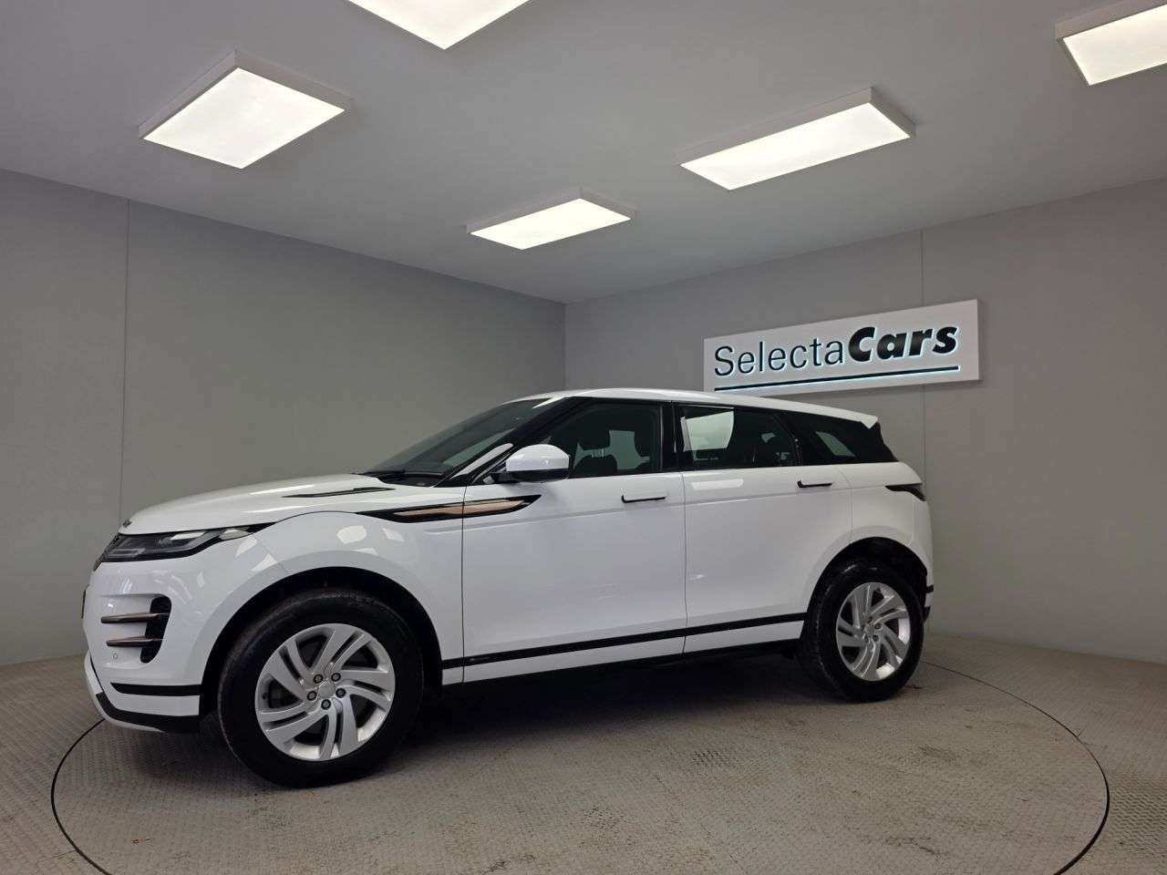 2019 LAND ROVER RANGE ROVER EVOQUE 2019 LAND ROVER RANGE ROVER EVOQUE