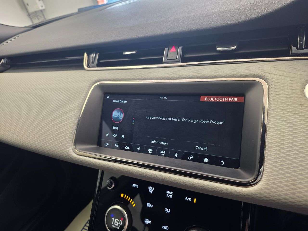 2019 LAND ROVER RANGE ROVER EVOQUE 2019 LAND ROVER RANGE ROVER EVOQUE