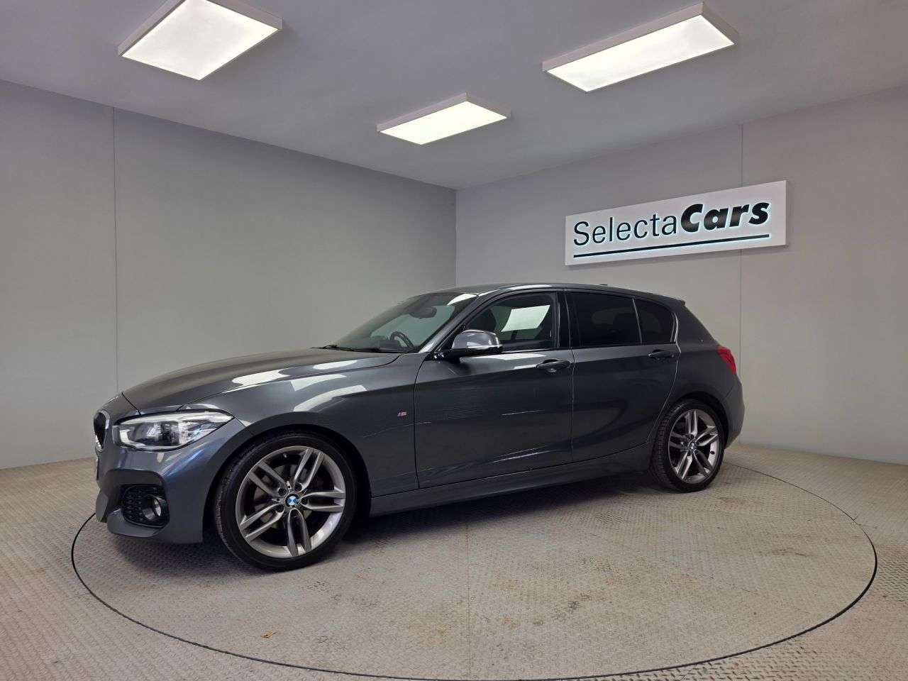 2019 BMW 1 SERIES 2019 BMW 1 SERIES