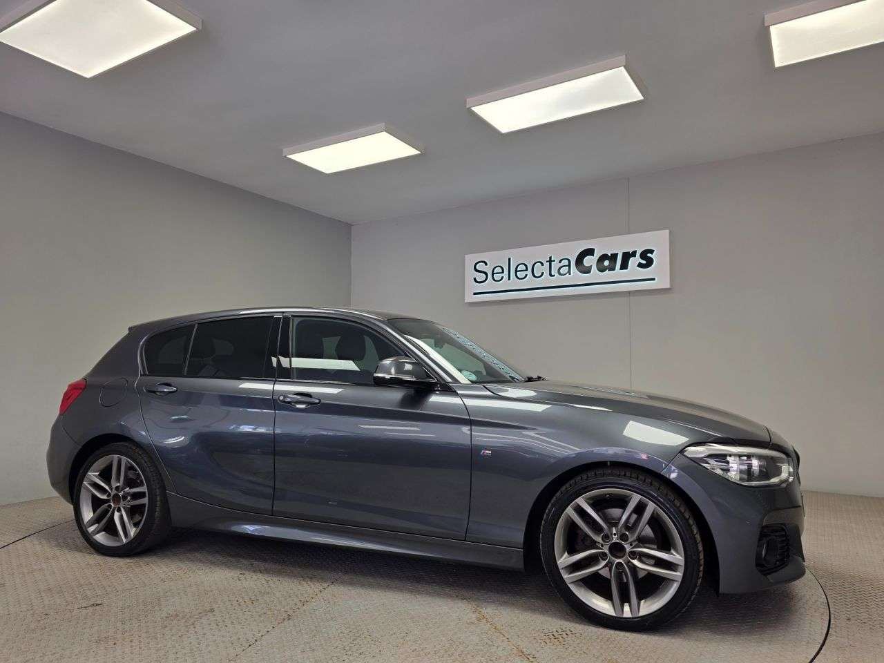 2019 BMW 1 SERIES 2019 BMW 1 SERIES