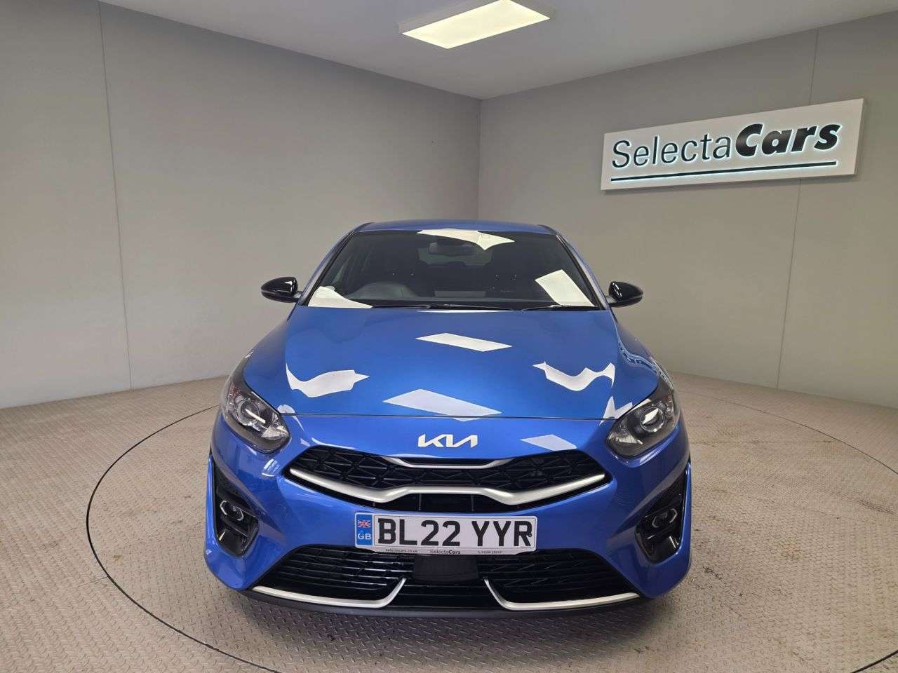 A 2022 KIA PROCEED 1.5 T-GDi GT-Line Shooting Brake 5dr Petrol Manual Euro 6 (s/s) (158 bhp) A 2022 KIA PROCEED 1.5 T-GDi GT-Line Shooting Brake 5dr Petrol Manual Euro 6 (s/s) (158 bhp)