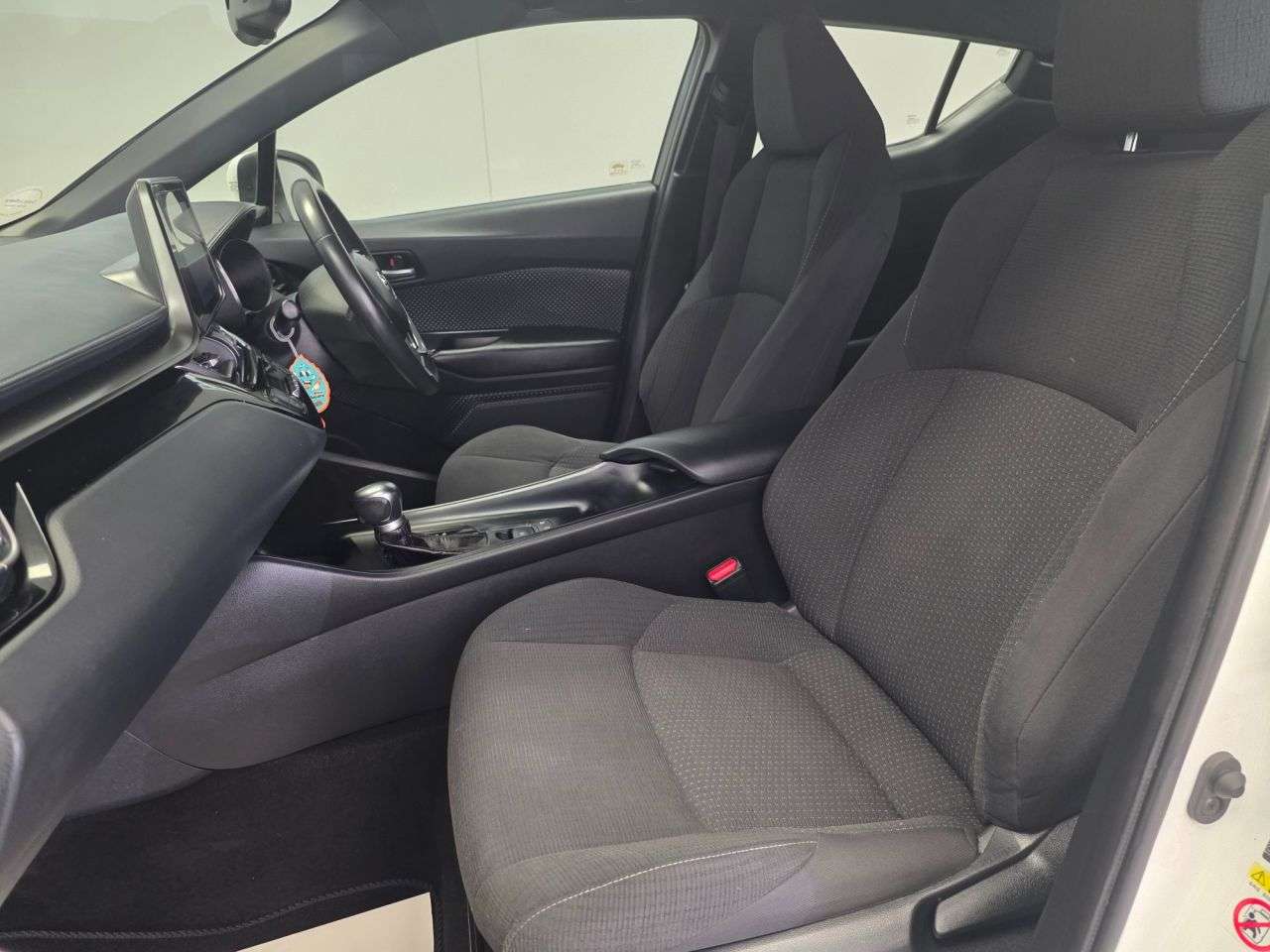 2018 TOYOTA C-HR 2018 TOYOTA C-HR