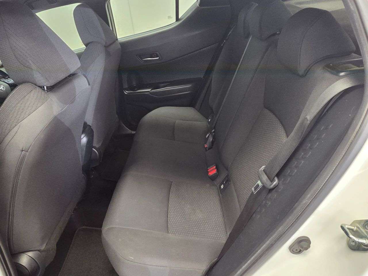 2018 TOYOTA C-HR 2018 TOYOTA C-HR