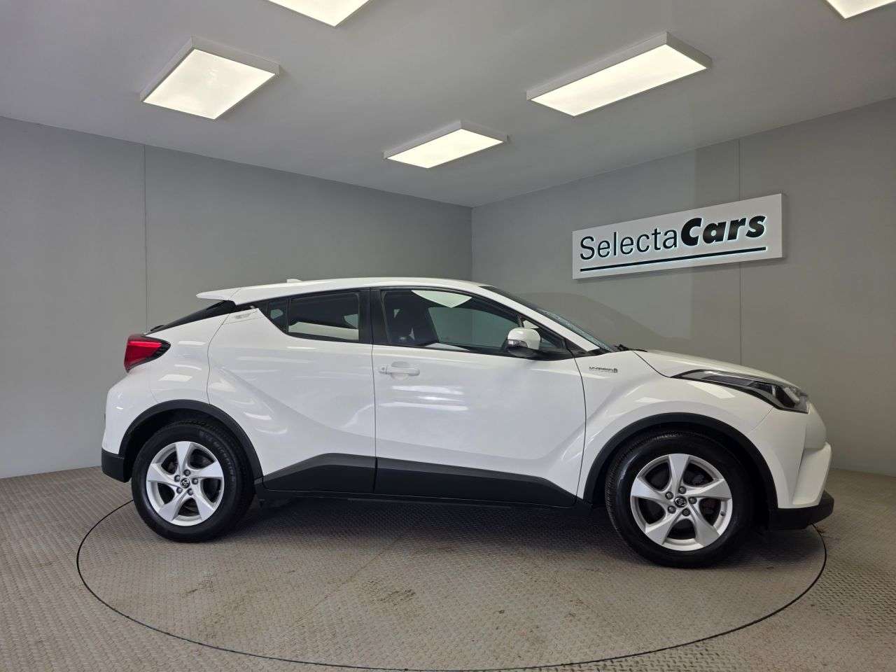2018 TOYOTA C-HR 2018 TOYOTA C-HR