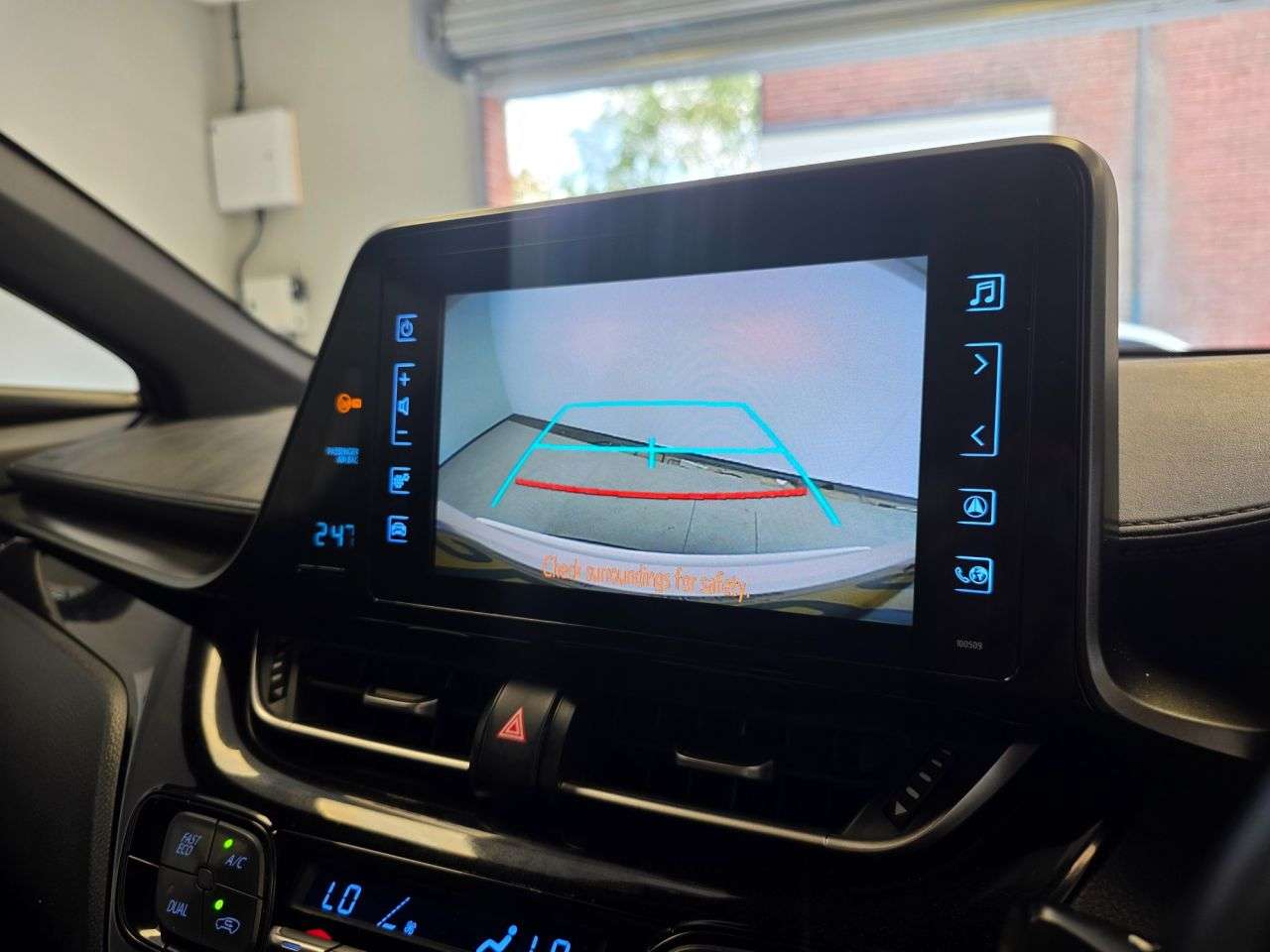 2018 TOYOTA C-HR 2018 TOYOTA C-HR