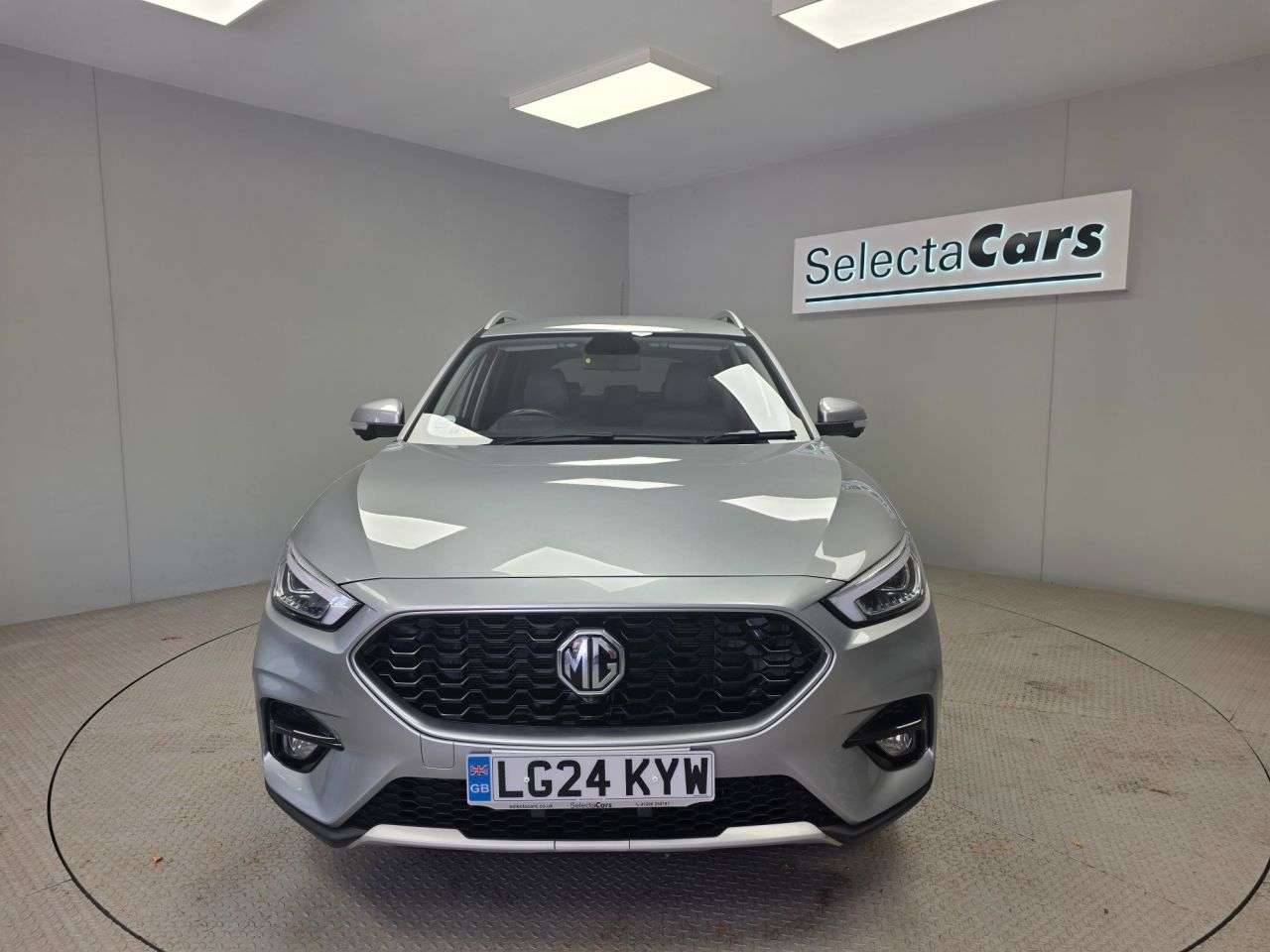 A 2024 MG MG ZS 1.5 VTi-TECH Exclusive SUV 5dr Petrol Manual Euro 6 (s/s) (106 ps) A 2024 MG MG ZS 1.5 VTi-TECH Exclusive SUV 5dr Petrol Manual Euro 6 (s/s) (106 ps)