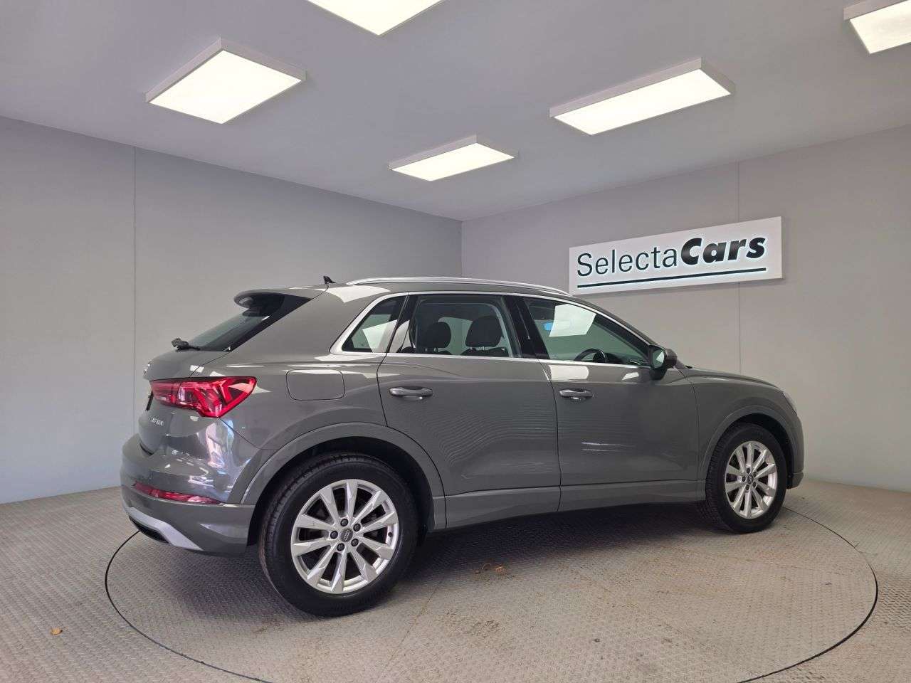 2019 AUDI Q3 2019 AUDI Q3