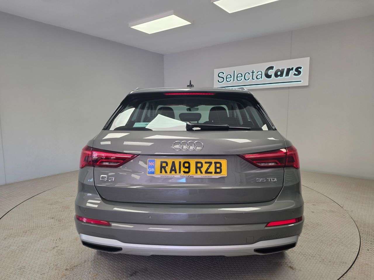 2019 AUDI Q3 2019 AUDI Q3
