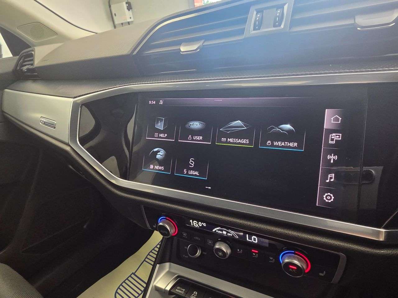 2019 AUDI Q3 2019 AUDI Q3