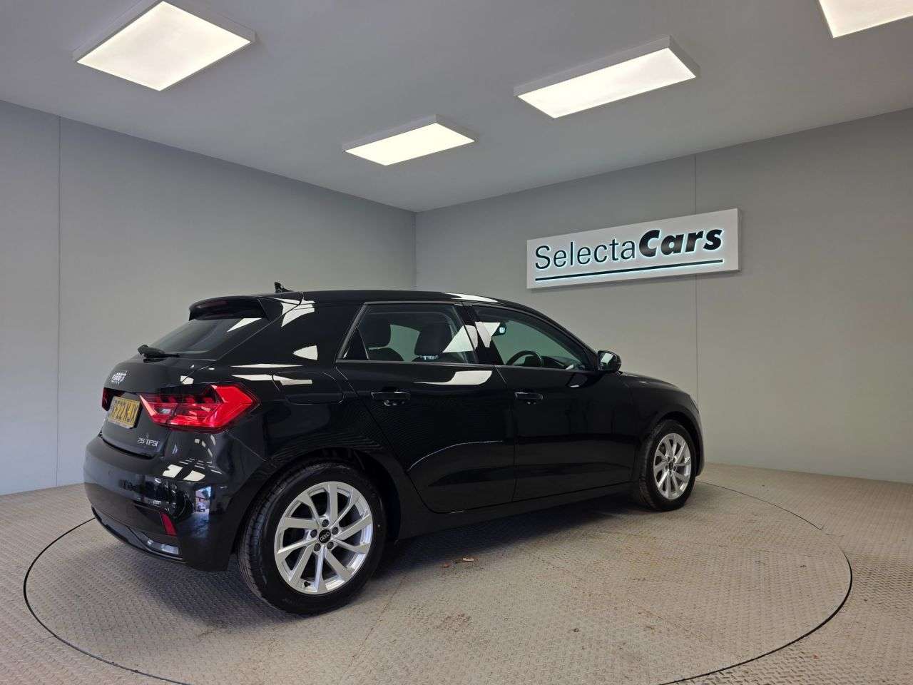 2022 AUDI A1 2022 AUDI A1