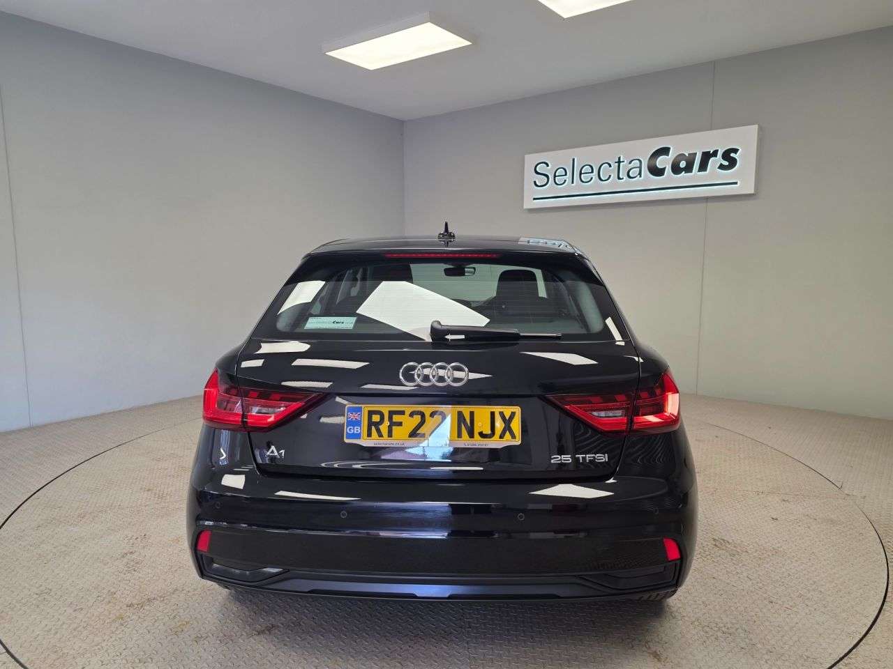 2022 AUDI A1 2022 AUDI A1