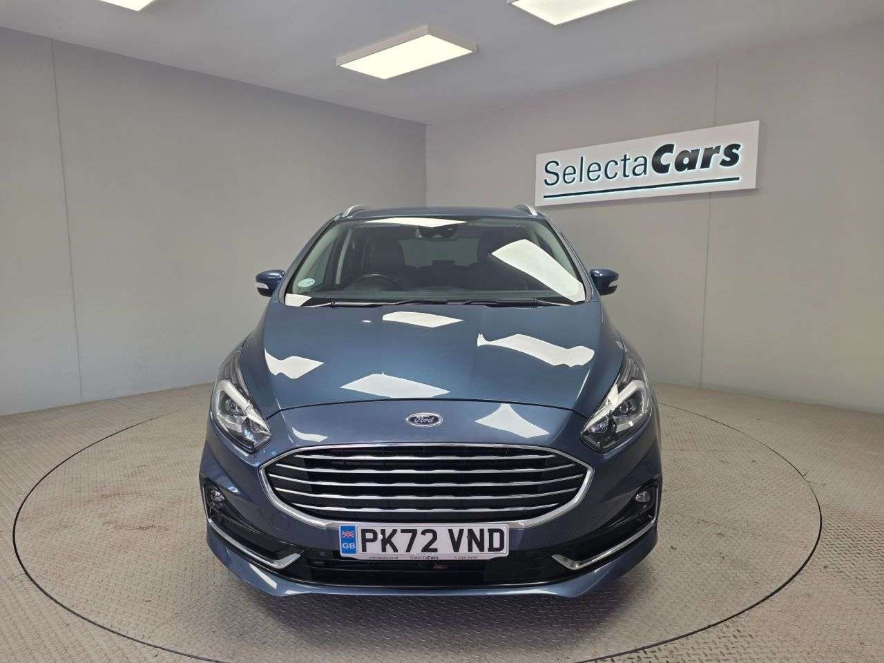 A 2022 FORD S-MAX 2.0 EcoBlue Titanium MPV 5dr Diesel Auto Euro 6 (s/s) (150 ps) A 2022 FORD S-MAX 2.0 EcoBlue Titanium MPV 5dr Diesel Auto Euro 6 (s/s) (150 ps)