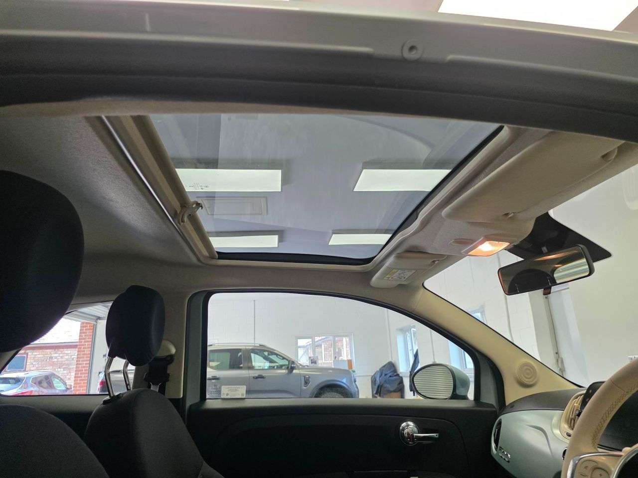 2023 FIAT 500 2023 FIAT 500