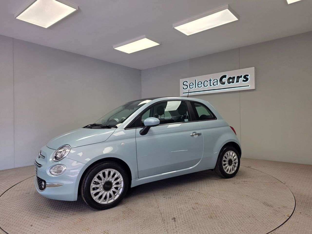 2023 FIAT 500 2023 FIAT 500
