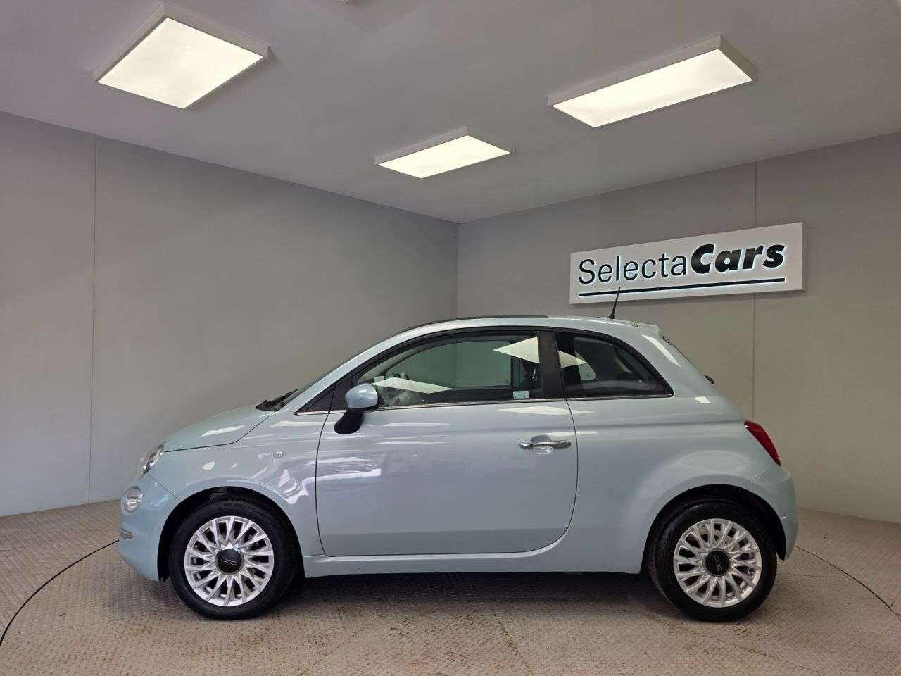 2023 FIAT 500 2023 FIAT 500